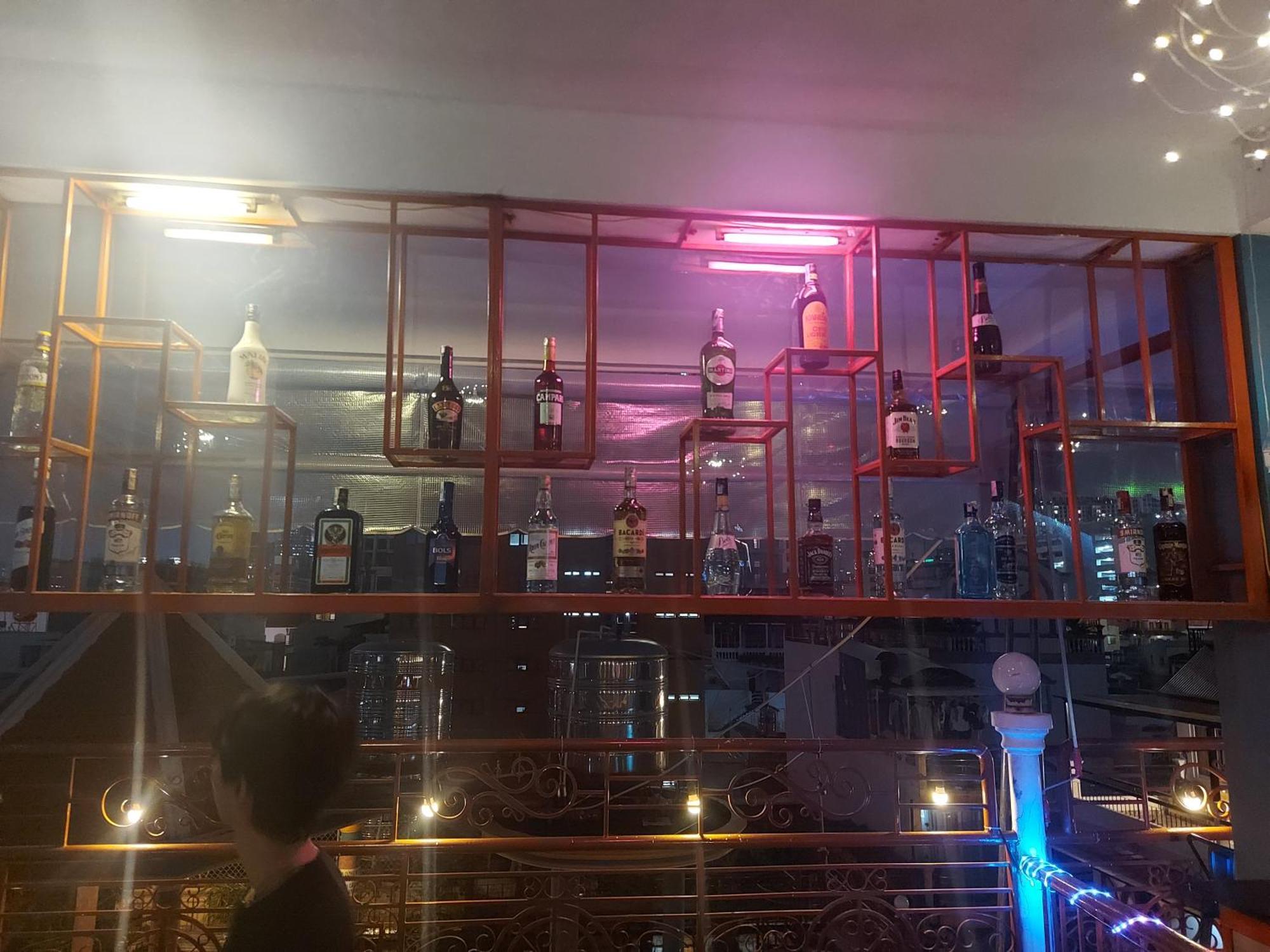Saigon Rooftops Hostel Хошимин Екстериор снимка