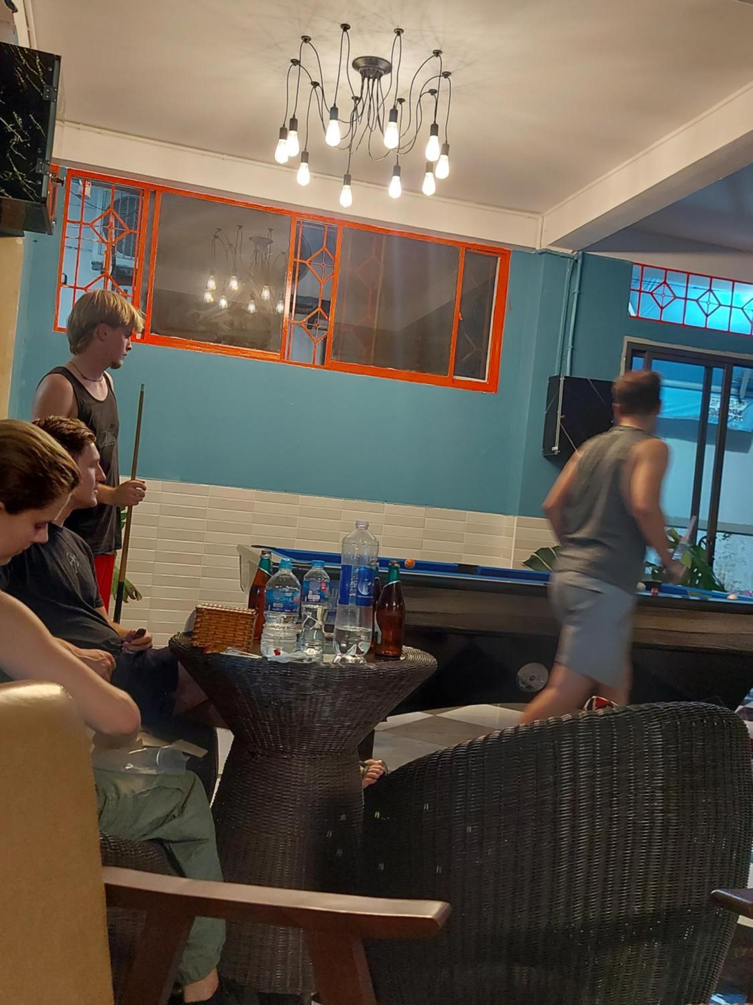 Saigon Rooftops Hostel Хошимин Екстериор снимка