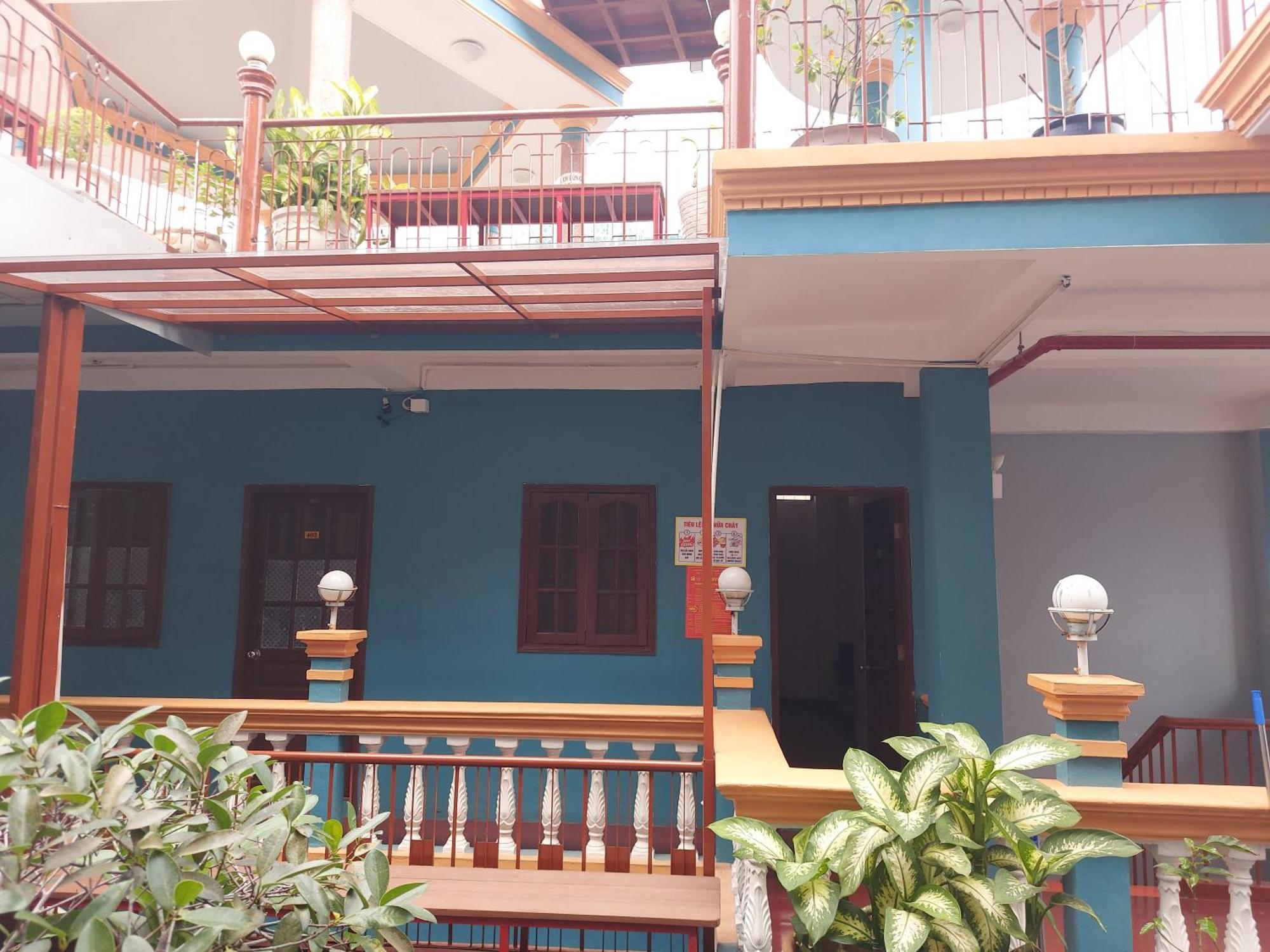 Saigon Rooftops Hostel Хошимин Екстериор снимка