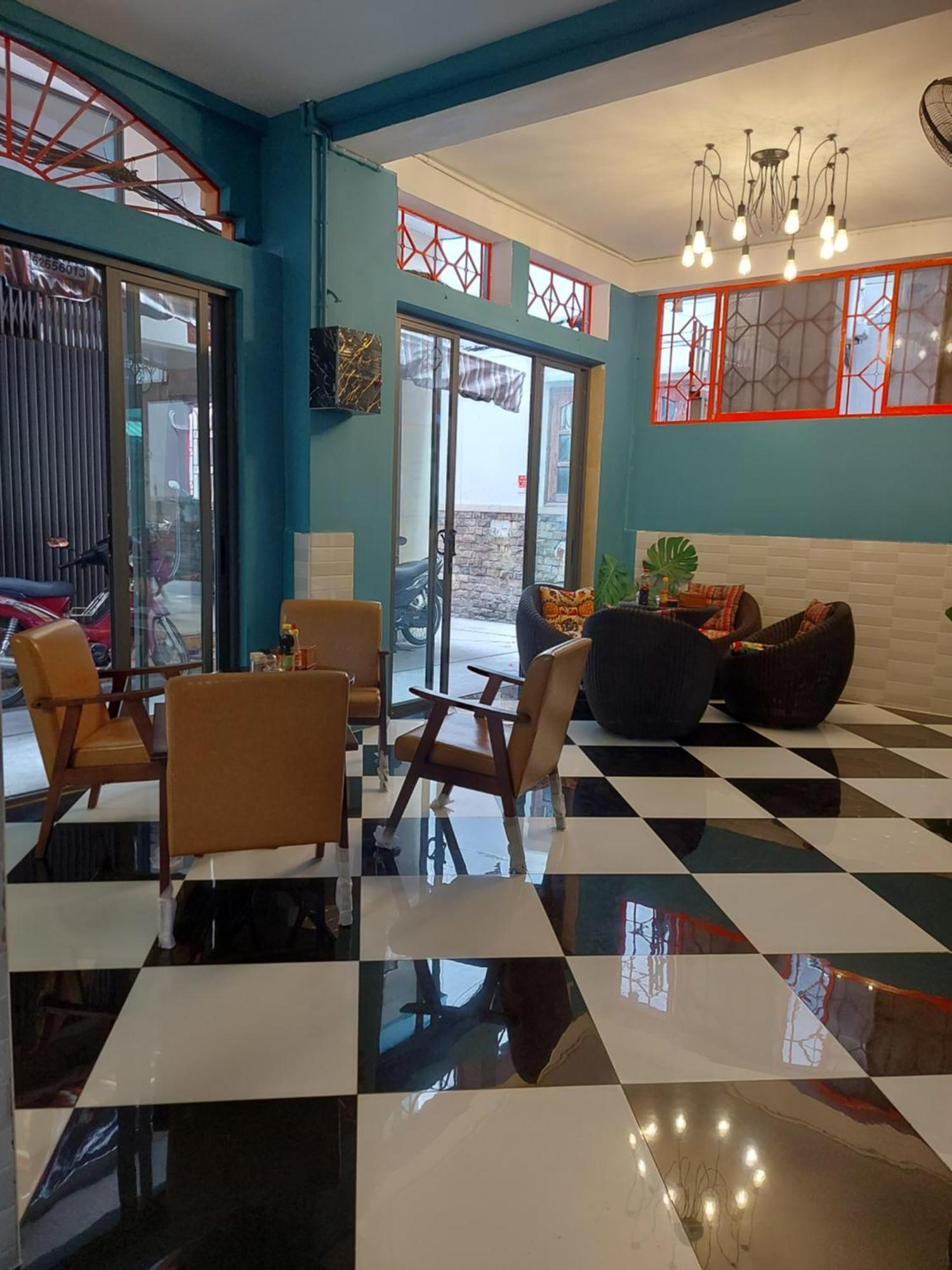 Saigon Rooftops Hostel Хошимин Екстериор снимка