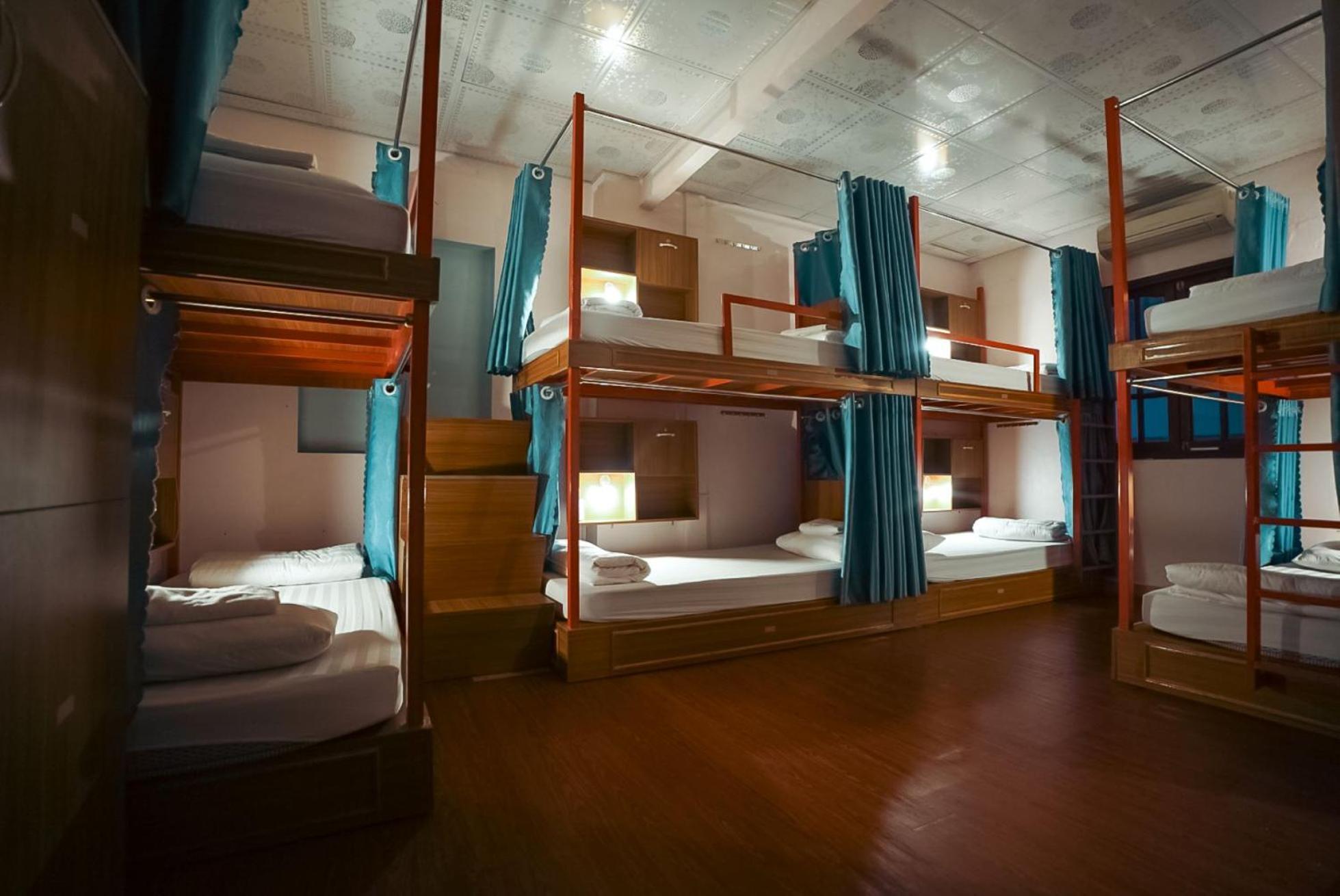 Saigon Rooftops Hostel Хошимин Екстериор снимка
